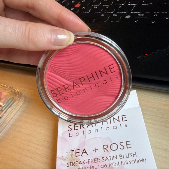 Beauty Bundle - Picture 11 of 11